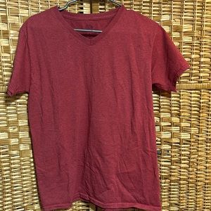Men’s small tee